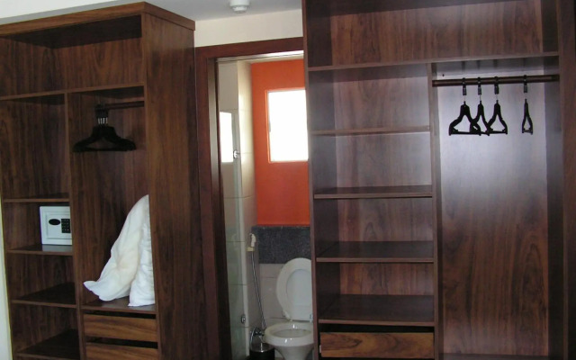 Paradise Blue Marlin Hotel