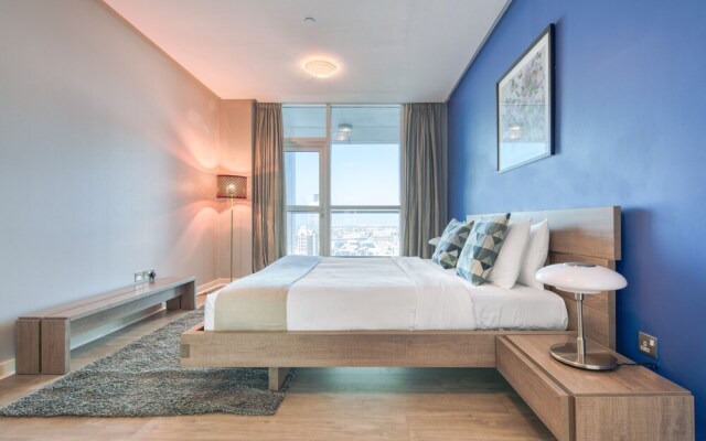 Maison Privee - Skyline & Sea Vw Nxt to Beach, in Dubai Marina