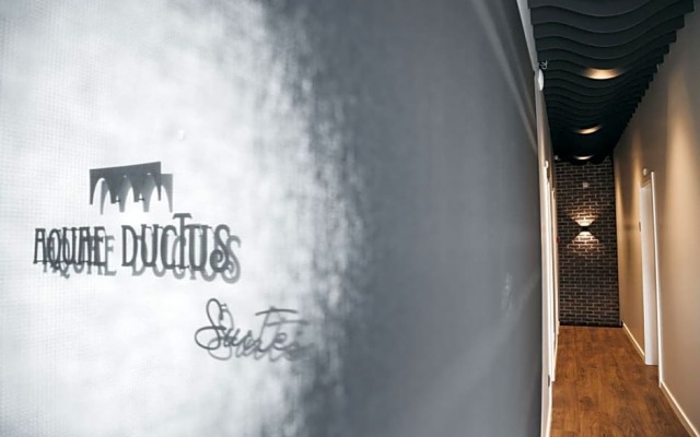 Obidos Aquae Ductus Suites