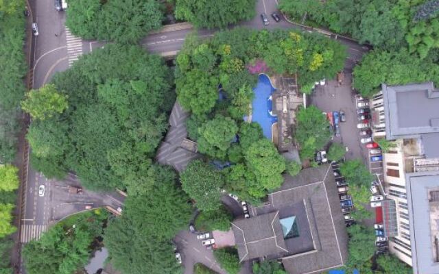 Yoga Hot Spring Hotel