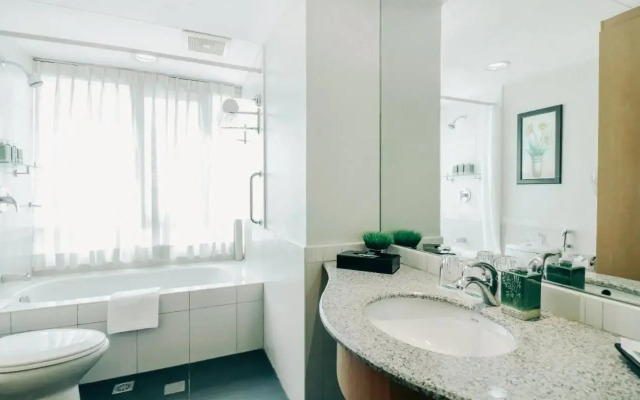 Greenhills Elan Hotel
