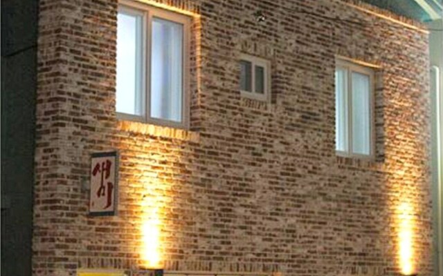 Tongyeong Semiee Guest House