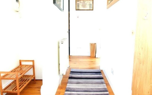 2 Bedroom Flat in Central Edinburgh