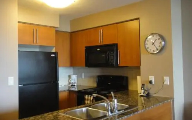 Executive Furnished Properties - Square One Mississauga
