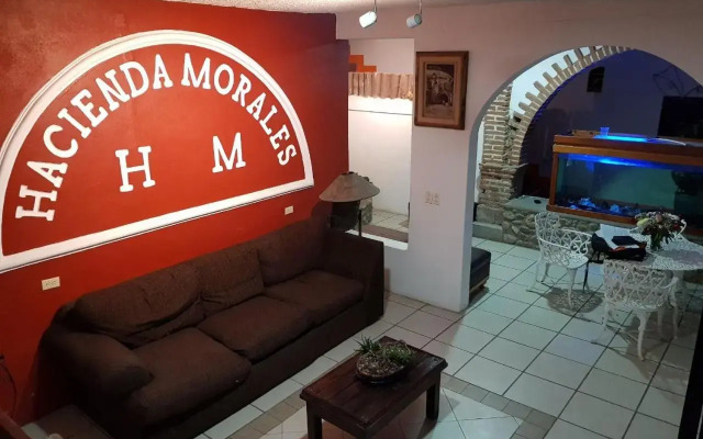 Hotel Hacienda Morales.