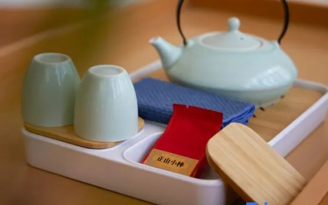 Yimi Sunshine Boutique Hotel (Xichang Qionghai Wetland Park)