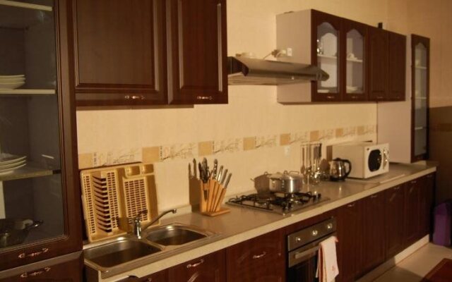 Diplomat Luxury Furnished Apartments