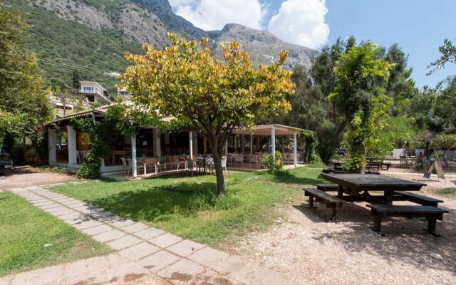 La Riviera Barbati Seaside Luxurious Apartments & villas