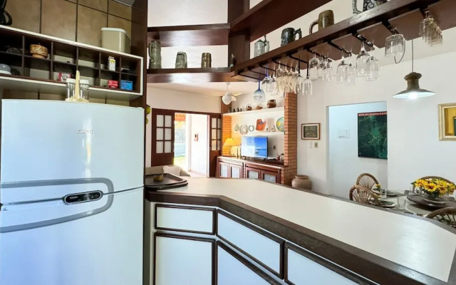 Casa Aconchegante a 100 metros da praia