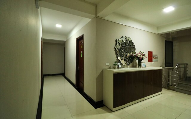 iStay Hotel Apartment 1
