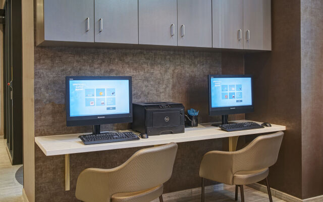 SpringHill Suites by Marriott Milwaukee Downtown