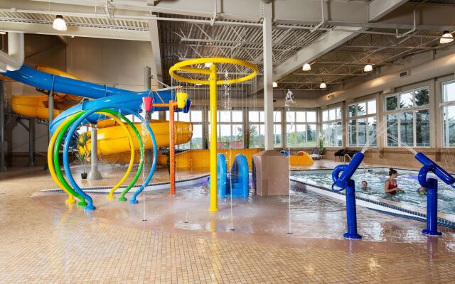 Pomeroy Inn & Suites Prince George