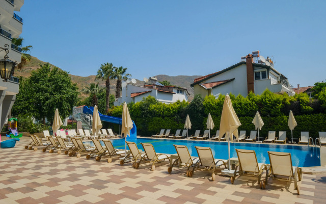 Selen Hotel Icmeler
