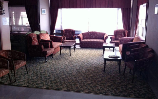 Oasis Otel