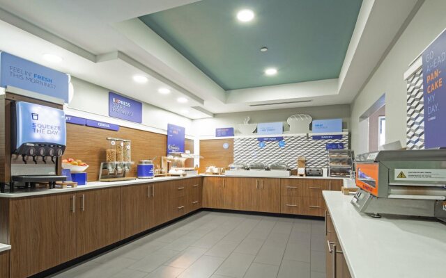 Holiday Inn Express & Suites Chattanooga (East Ridge) by IHG