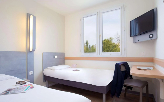 ibis budget Aubagne Les Paluds Agora