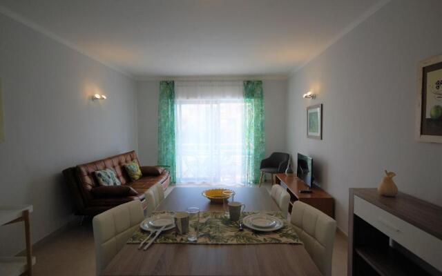 Apartamento Velamar - 250 m from the Beach by Bedzy