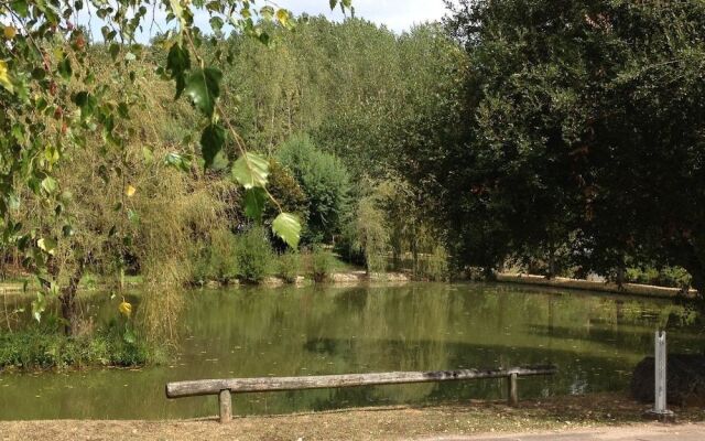 Camping Le Repaire - Tente Aménagée