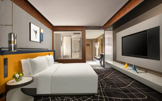 voco Hefei Binhu by IHG