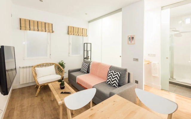 La Casa del MesÃ³n de Paredes