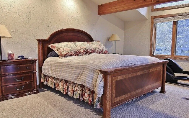 Park City Lowell Manor