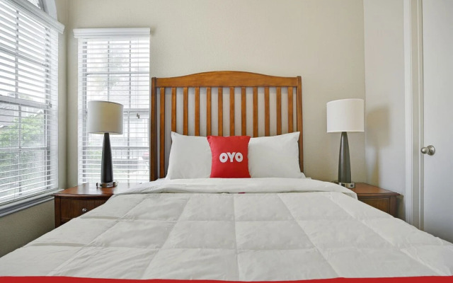 OYO Apartments at Champions Green