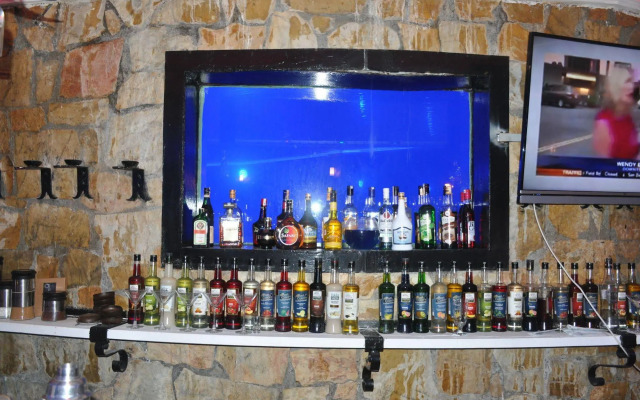 Club Aquarium Apart
