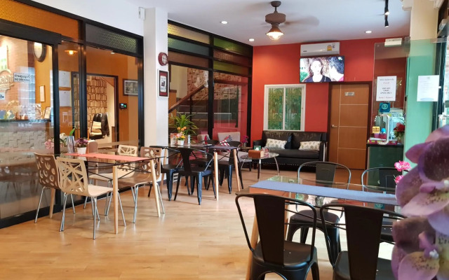 Tee Pak Dee Resident Phuket
