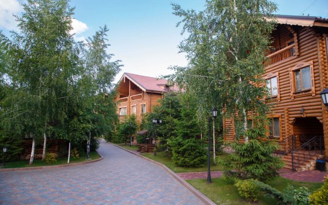 Orlovskoe Pomestie Hotel