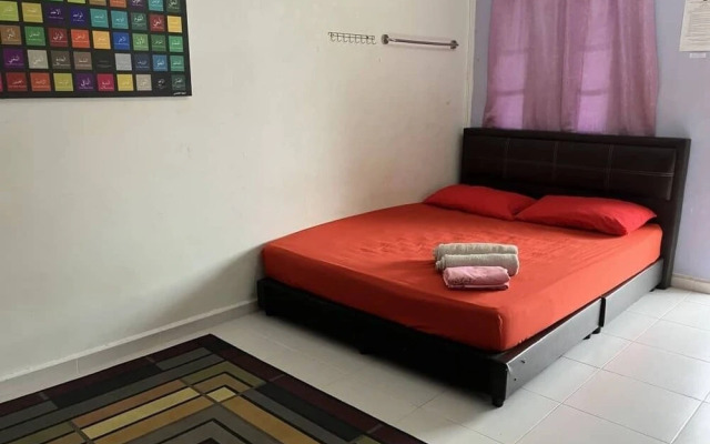 OYO Homes 90600 Ummi Chalet Dungun