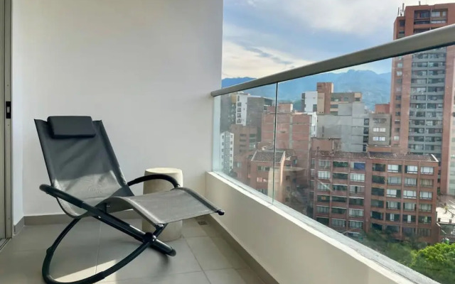 w Fantastic 3BR With Balcony in Laureles