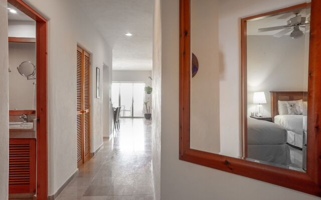 Homing Bird Apartments