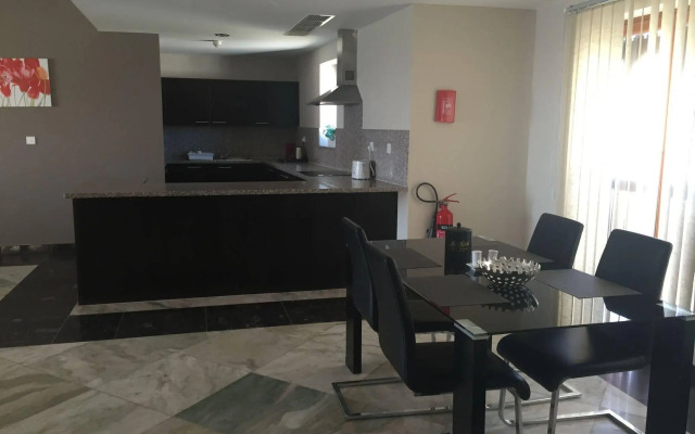 Le Sifah Resort Apartments