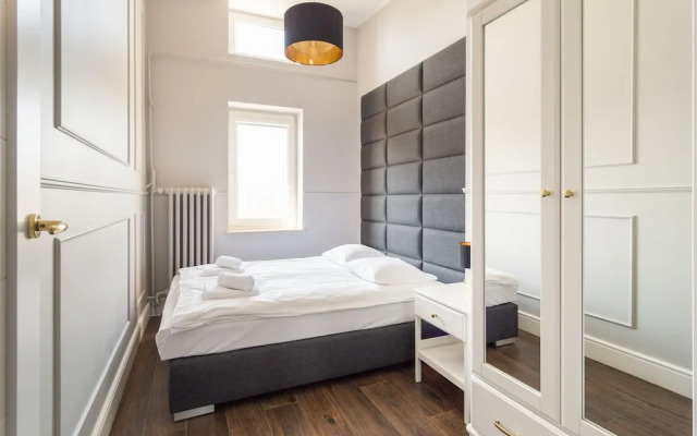 Executive 3 Bedroom Apartament by Your F