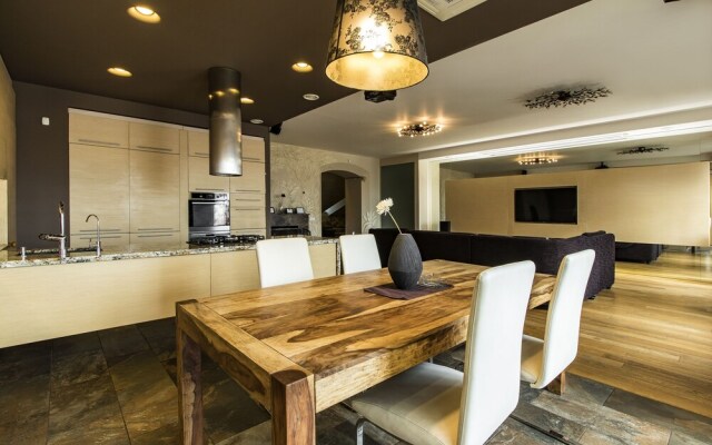 Apartments Luxury Petrogradka
