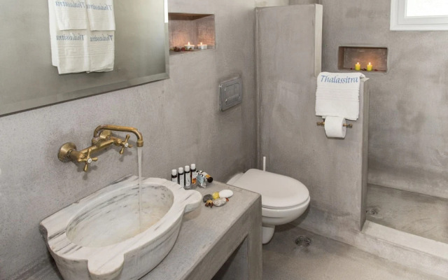 Thalassitra Village Hotel Suites & Spa