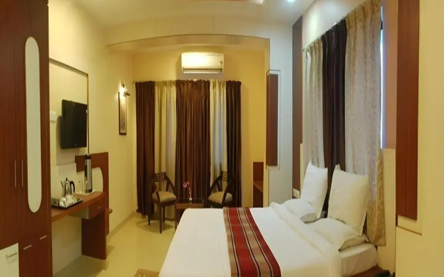 Nayak Beach Resort