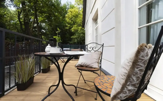 Willa Szwarc Spacious Jacuzzi Apartment