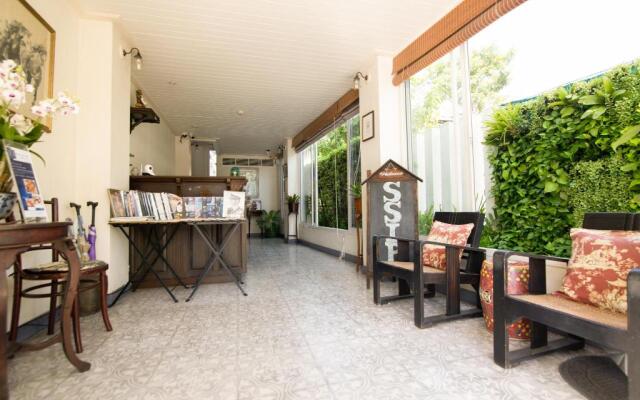 SSIP Boutique Dhevej Bangkok