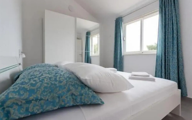 Apartments Villa Dingac - Borak