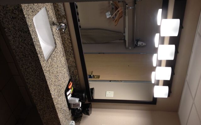 Boarders Inn & Suites by Cobblestone Hotels – Grand Island