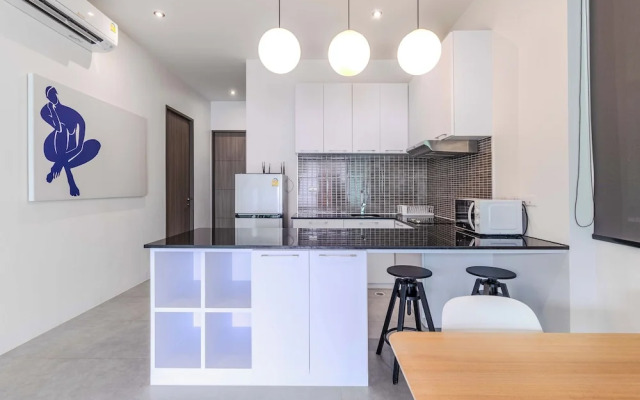 3BR Pool Villa Bathtub Near Beach V243