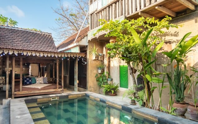 TwoSpaces Living at Kayu Beach Villa