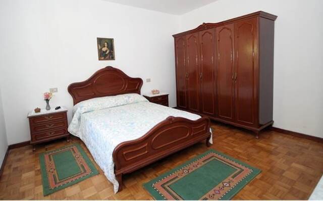Apartment - 4 Bedrooms with Sea views - 107766