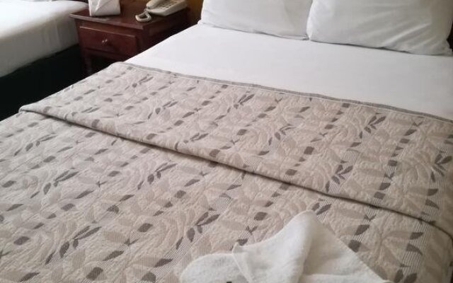 Hotel Dinastia Colima