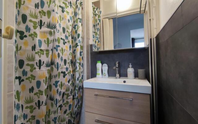 Joli petit T2 terrasse proche du phare