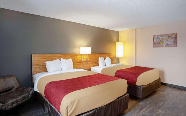 Quality Inn Frontier at U.S. Hwy 30