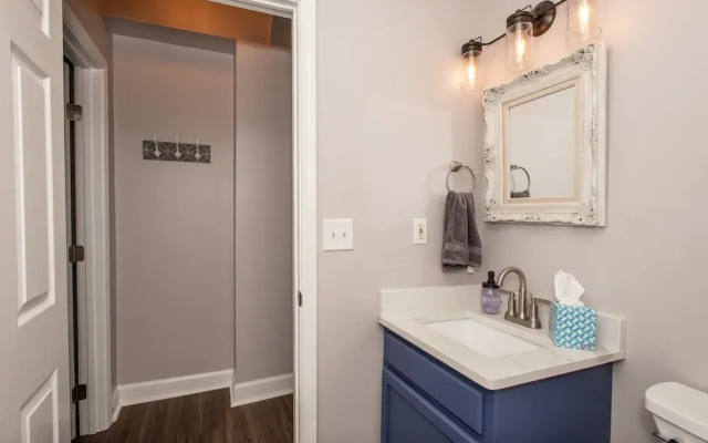 Heart of Mainstrasse Apt 1