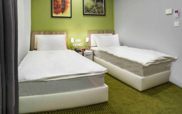 Central Hotel, Fitness and Spa