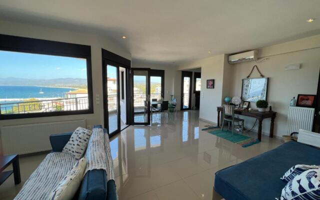 Magical Seaside Town Boutique Apts 1